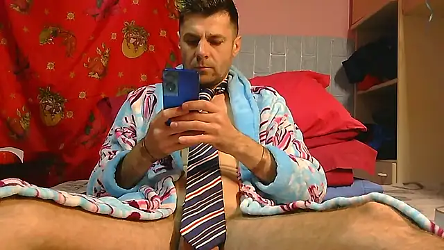 Snapshot of Pintiliescu chatting on 8, 3, 2026 Pintiliescu online show from 8, 3, 2026