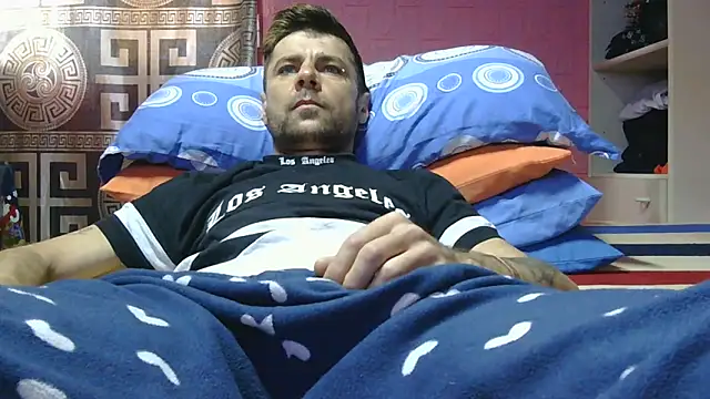 Snapshot of Pintiliescu chatting on 16, 3, 2026 Pintiliescu online show from 16, 3, 2026