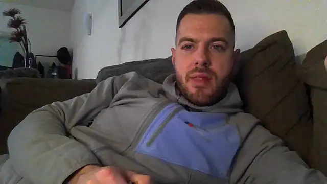 cheekycherryx online show from 18, 1, 2026