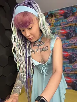 Tattoo  Moon online show from 8, 5, 2026