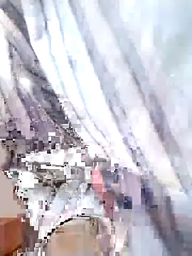 Snapshot of pihuu1313 chatting on 13, 5, 2026 pihuu1313 online show from 13, 5, 2026