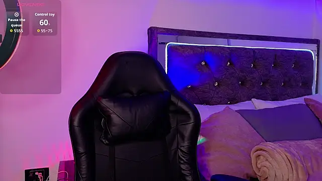 Snapshot of Daniela_ruizz chatting on 20, 12, 2025 Daniela ruizz online show from 20, 12, 2025