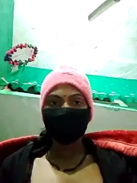 Snapshot of Sapna8080 chatting on 19, 12, 2025 Sapna8080 online show from 19, 12, 2025