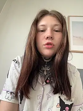 Snapshot of FionaMurr chatting on 7, 1, 2026 FionaMurr online show from 7, 1, 2026