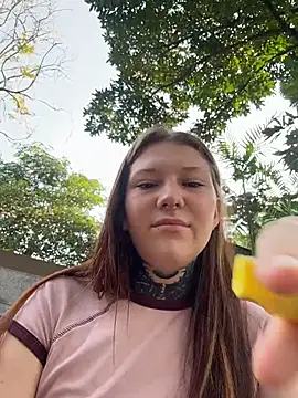 Snapshot of FionaMurr chatting on 16, 3, 2026 FionaMurr online show from 16, 3, 2026