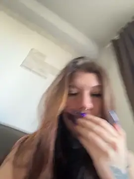FionaMurr online show from 8, 5, 2026