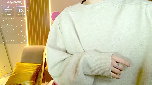 Snapshot of MaxinCarroll chatting on 2, 2, 2026 MaxinCarroll online show from 2, 2, 2026