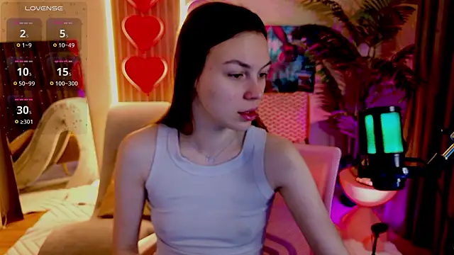 Snapshot of MaxinCarroll chatting on 7, 3, 2026 MaxinCarroll online show from 7, 3, 2026