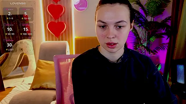 Snapshot of MaxinCarroll chatting on 12, 3, 2026 MaxinCarroll online show from 12, 3, 2026