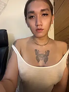lil cummer69 online show from 2, 7, 2026