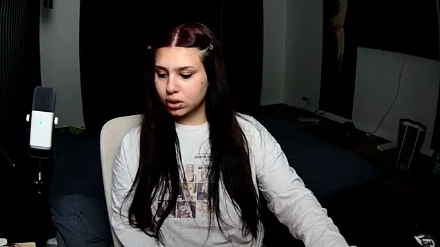 Nicole Pars online show from 18, 3, 2026