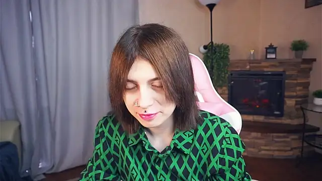 IleanaPishko online show from 6, 1, 2026