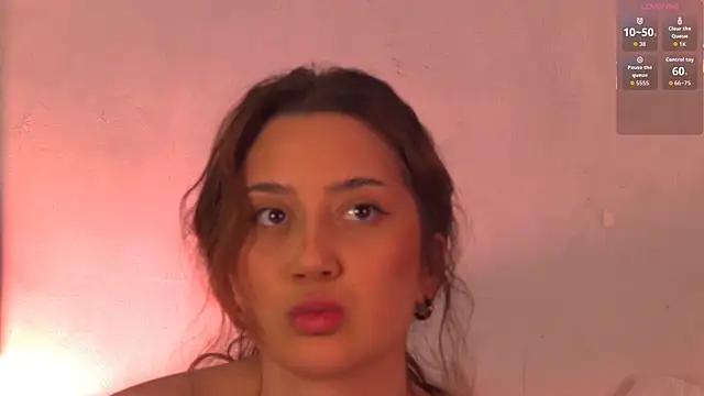 LucieBliss online show from 4, 6, 2026