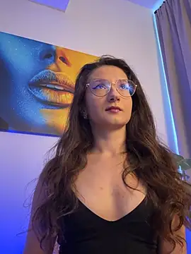 TheaMalekoo online show from 20, 7, 2026