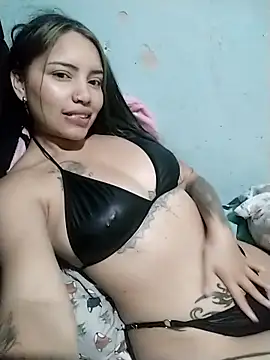 Snapshot of liliymike19 chatting on 15, 1, 2026 liliymike19 online show from 15, 1, 2026