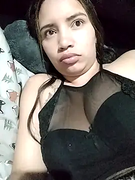 Snapshot of liliymike19 chatting on 17, 2, 2026 liliymike19 online show from 17, 2, 2026