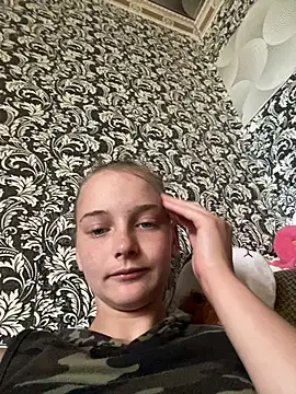 Barbika19 online show from 4, 6, 2026