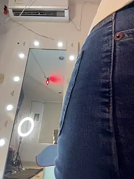 Valeria-escobar online show from 6, 5, 2026