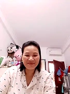 Snapshot of Cako-naka chatting on 28, 3, 2026 Cako-naka online show from 28, 3, 2026