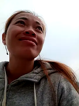 Snapshot of little-effy chatting on 19, 1, 2026 little-effy online show from 19, 1, 2026