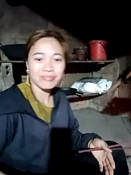 Snapshot of little-effy chatting on 14, 2, 2026 little-effy online show from 14, 2, 2026