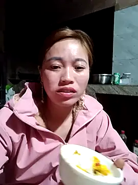 Snapshot of little-effy chatting on 18, 2, 2026 little-effy online show from 18, 2, 2026