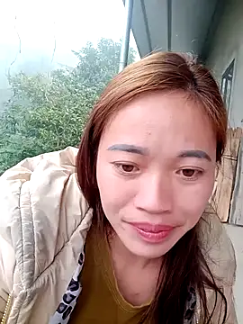 Snapshot of little-effy chatting on 24, 2, 2026 little-effy online show from 24, 2, 2026