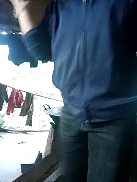 Snapshot of little-effy chatting on 16, 3, 2026 little-effy online show from 16, 3, 2026