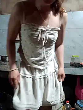 little-effy online show from 12, 7, 2026