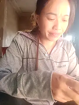 little-effy online show from 25, 7, 2026