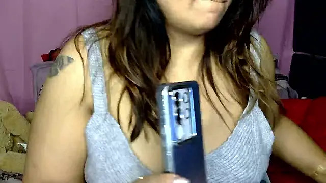 Snapshot of butterflyslay chatting on 14, 1, 2026 butterflyslay online show from 14, 1, 2026