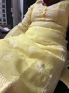 Snapshot of butterflyslay chatting on 1, 2, 2026 butterflyslay online show from 1, 2, 2026