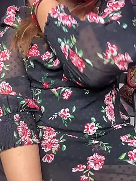 Snapshot of butterflyslay chatting on 6, 2, 2026 butterflyslay online show from 6, 2, 2026