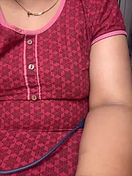 Snapshot of butterflyslay chatting on 19, 2, 2026 butterflyslay online show from 19, 2, 2026