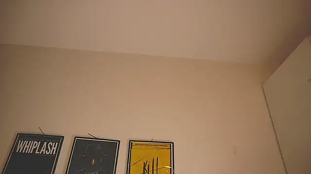 Snapshot of natur_ella chatting on 8, 1, 2026 natur ella online show from 8, 1, 2026