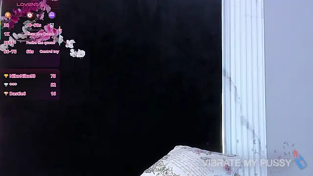 Snapshot of bella_moonlight_cr chatting on 15, 2, 2026 bella moonlight cr online show from 15, 2, 2026