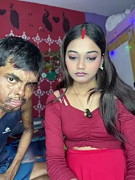 Snapshot of Sweet-priyaa chatting on 1, 7, 2026 Sweet-priyaa online show from 1, 7, 2026