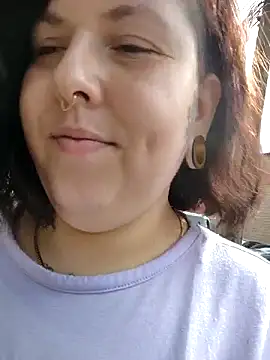 Divine Pouvoir online show from 24, 2, 2026