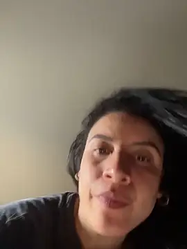 Snapshot of Lena-Williamss chatting on 18, 12, 2025 Lena-Williamss online show from 18, 12, 2025