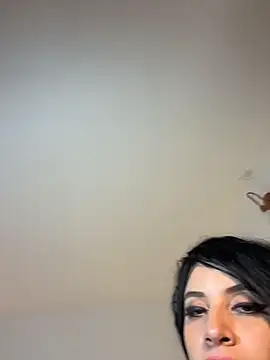 Snapshot of Lena-Williamss chatting on 5, 2, 2026 Lena-Williamss online show from 5, 2, 2026