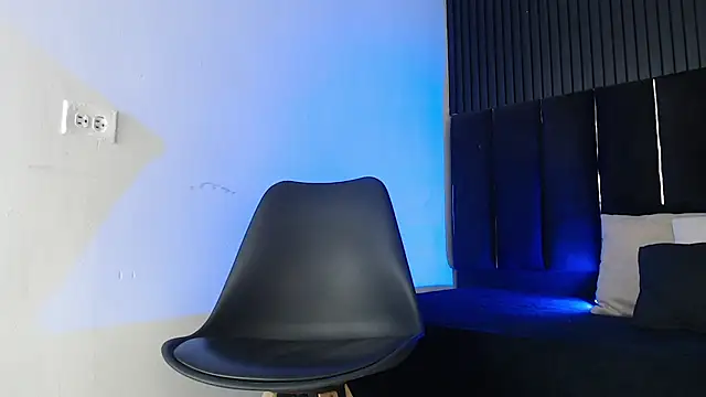 SmoothAlpha  online show from 24, 2, 2026