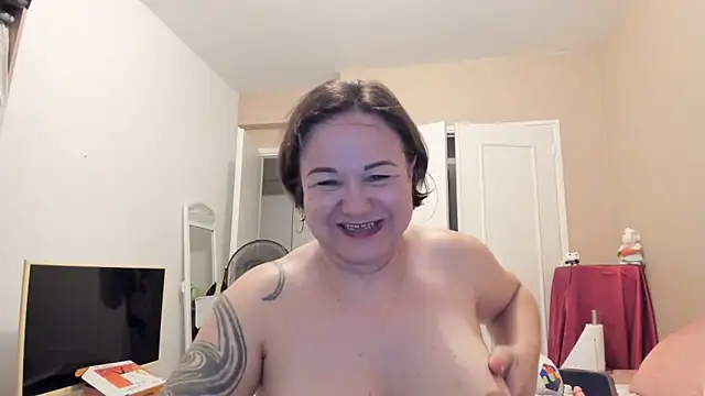 Snapshot of tantriquegirl06 chatting on 27, 6, 2026 tantriquegirl06 online show from 27, 6, 2026