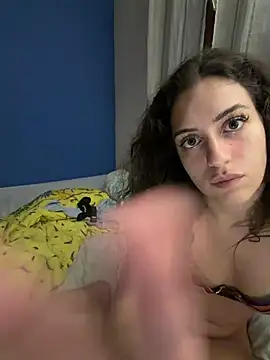 Snapshot of CoquineCharmeuse chatting on 5, 2, 2026 CoquineCharmeuse online show from 5, 2, 2026