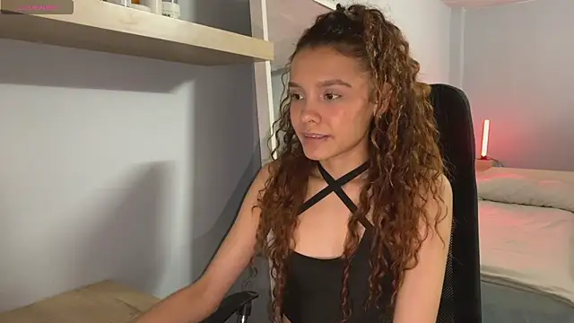 Snapshot of Sunshineegirll chatting on 20, 12, 2025 Sunshineegirll online show from 20, 12, 2025