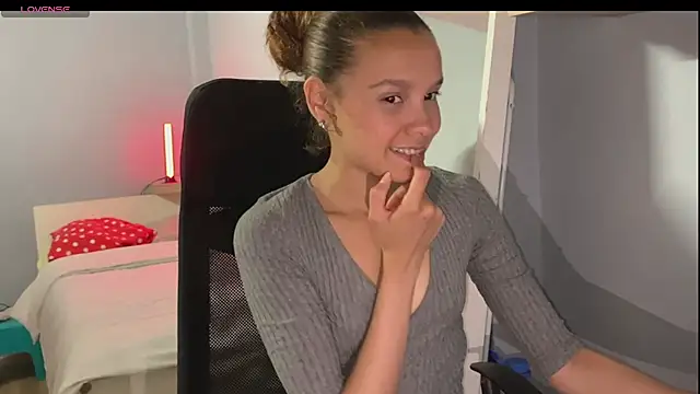 Snapshot of Sunshineegirll chatting on 26, 6, 2026 Sunshineegirll online show from 26, 6, 2026