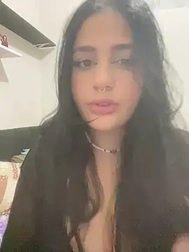 Snapshot of pudizinhaa_ chatting on 3, 3, 2026 pudizinhaa online show from 3, 3, 2026