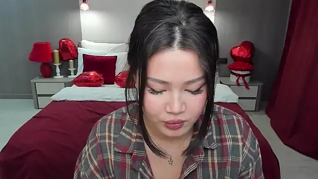 Snapshot of Brunette_Charm chatting on 22, 2, 2026 Brunette Charm online show from 22, 2, 2026