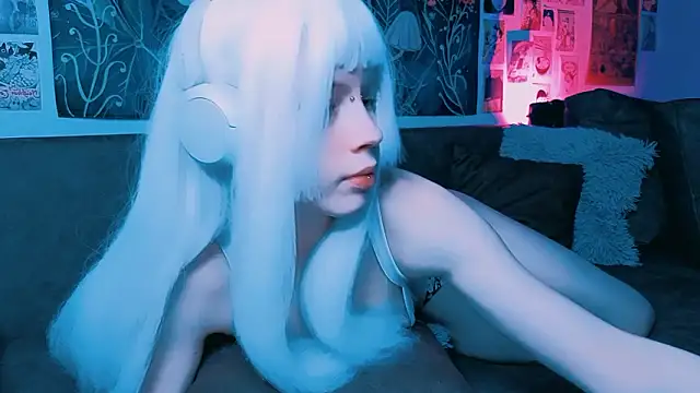 PeacchyPawss online show from 25, 2, 2026