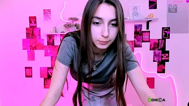 mila firee online show from 7, 5, 2026