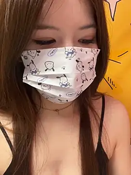 Momochen8839 online show from 13, 3, 2026